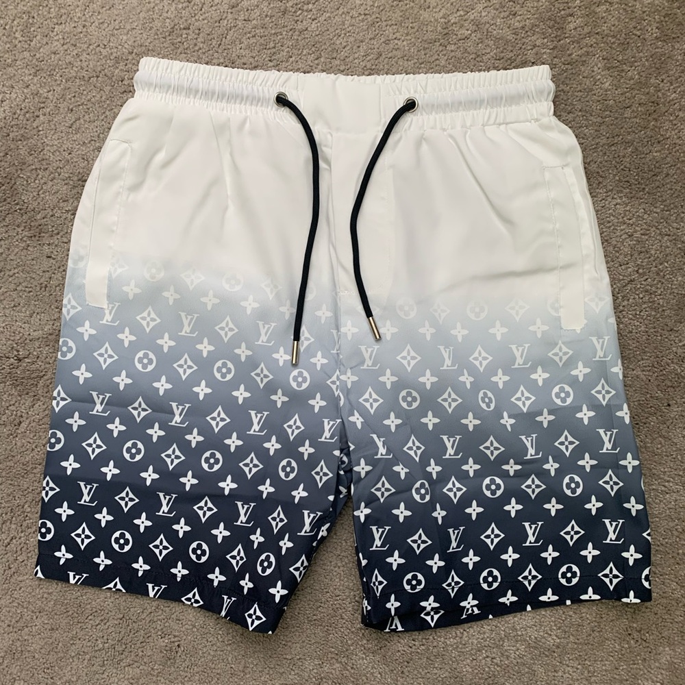LV logo print fade swim trunks Sz small